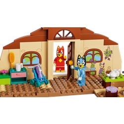 Escola com o Rusty e a Bluey
