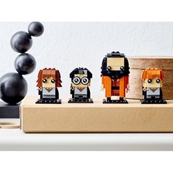 Harry, Hermione, Ron e Hagrid