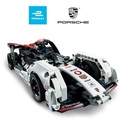 Formula E Porsche 99X Electric