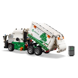 Mack LR Electric Garbage Truck
